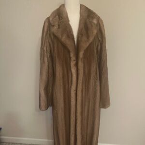 Flemington Furs Woman's Genuine Mink & Beaver Coats Custom Made Triple Mint Cond